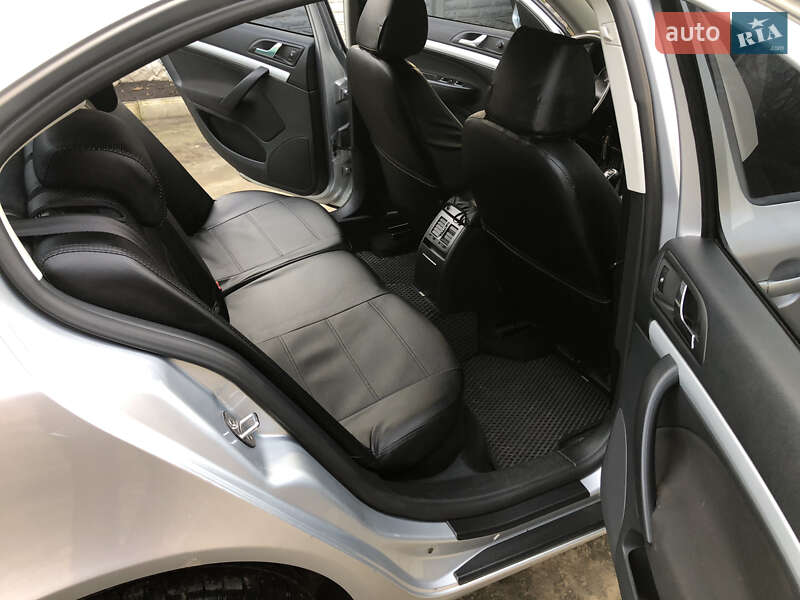 Ліфтбек Skoda Octavia 2011 в Богодухіву