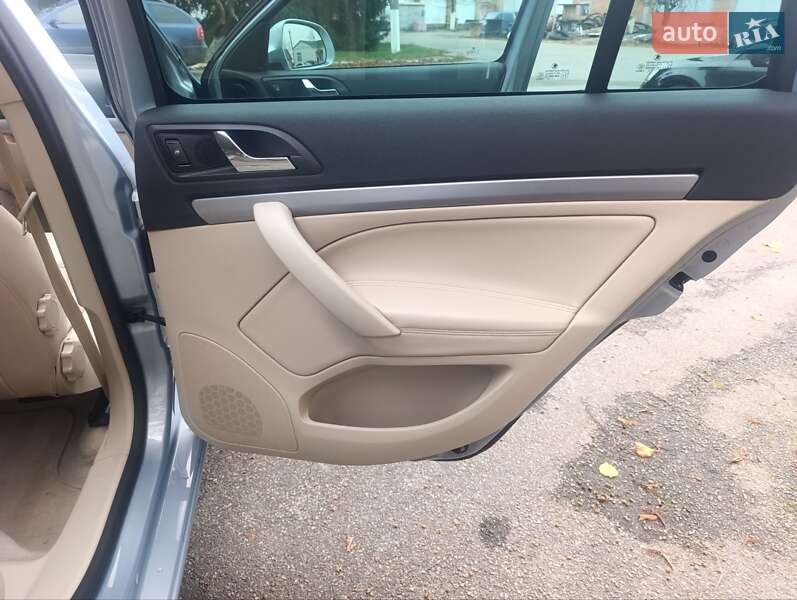 Универсал Skoda Octavia 2009 в Дубно