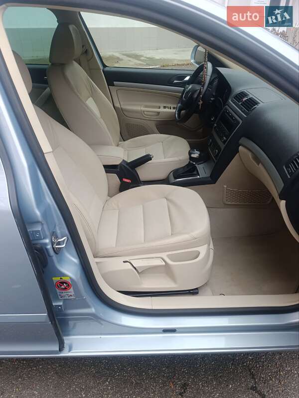 Универсал Skoda Octavia 2009 в Дубно