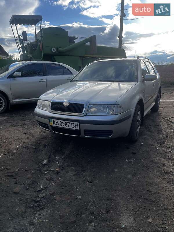 Универсал Skoda Octavia 2001 в Виннице