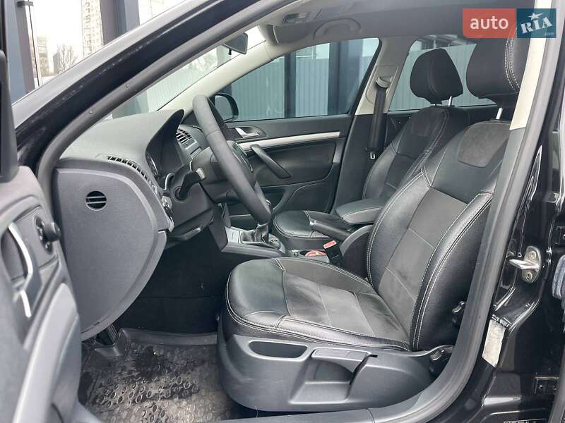 Лифтбек Skoda Octavia 2012 в Киеве фото 9 Лифтбек Skoda Octavia 2012 в Киеве