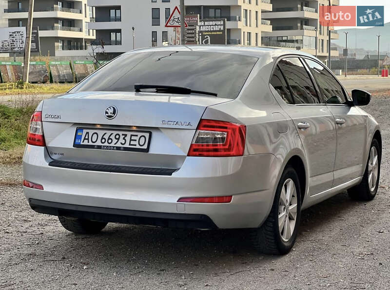 Ліфтбек Skoda Octavia 2013 в Хусті