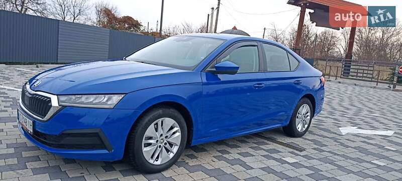 Лифтбек Skoda Octavia 2021 в Мукачево фото Лифтбек Skoda Octavia 2021 в Мукачево