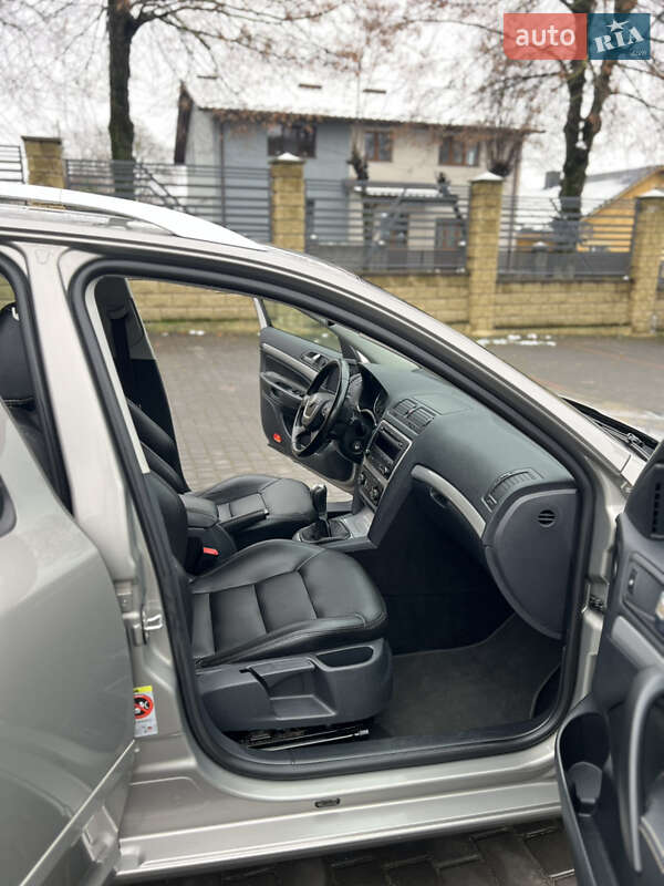 Универсал Skoda Octavia 2010 в Здолбунове