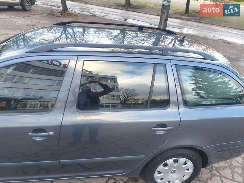 Универсал Skoda Octavia 2007 в Чернигове