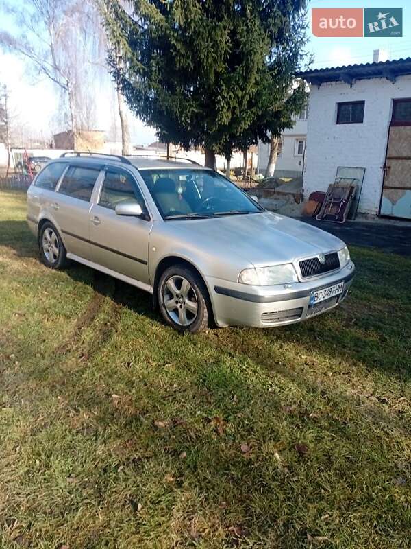 Універсал Skoda Octavia 2004 в Збаражі