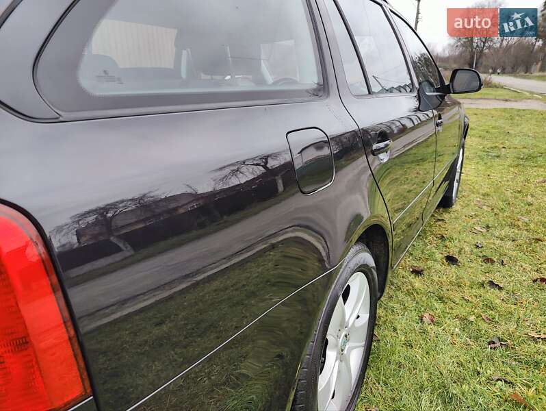 Универсал Skoda Octavia 2010 в Киеве фото 13 Универсал Skoda Octavia 2010 в Киеве