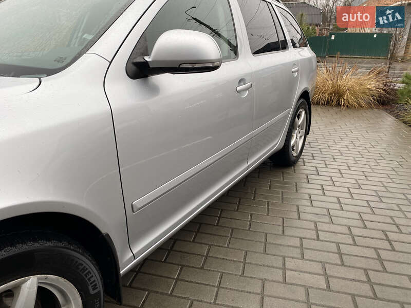 Універсал Skoda Octavia 2013 в Хмельницькому