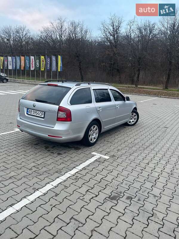 Універсал Skoda Octavia 2011 в Вінниці