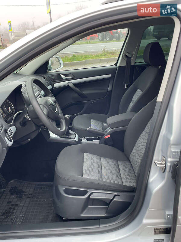 Універсал Skoda Octavia 2010 в Вінниці