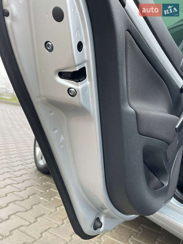 Універсал Skoda Octavia 2010 в Вінниці