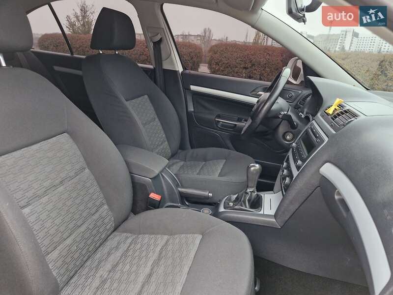 Ліфтбек Skoda Octavia 2010 в Кривому Розі