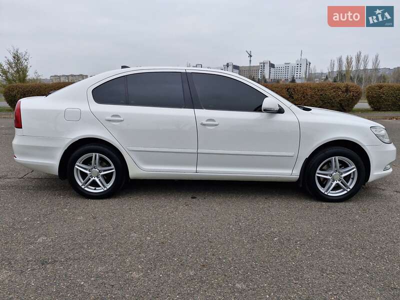 Ліфтбек Skoda Octavia 2010 в Кривому Розі