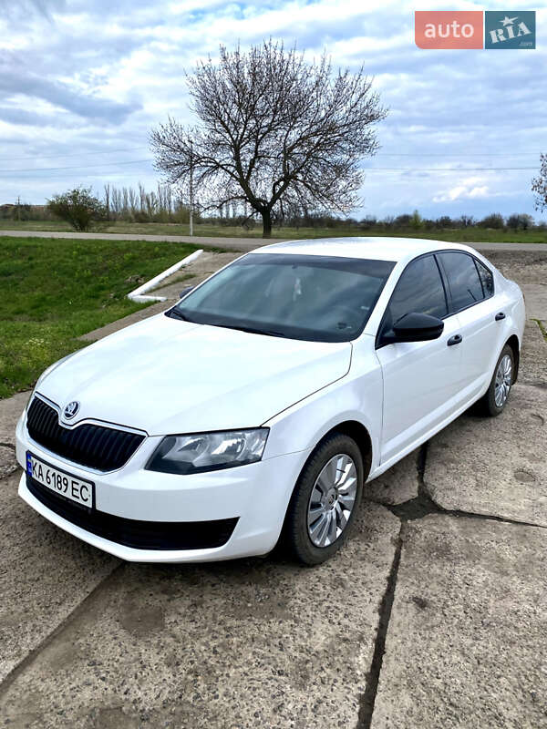 Лифтбек Skoda Octavia 2016 в Новом Буге