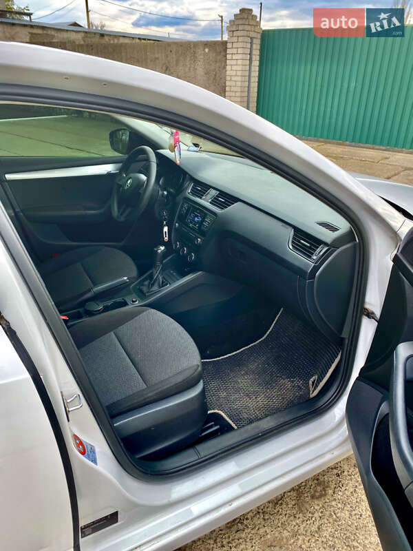 Лифтбек Skoda Octavia 2016 в Новом Буге