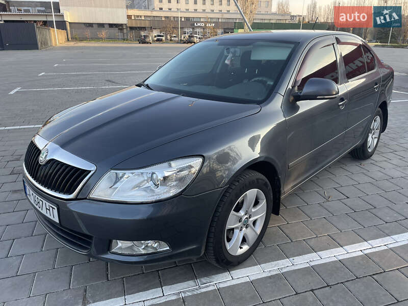 Лифтбек Skoda Octavia 2011 в Черкассах