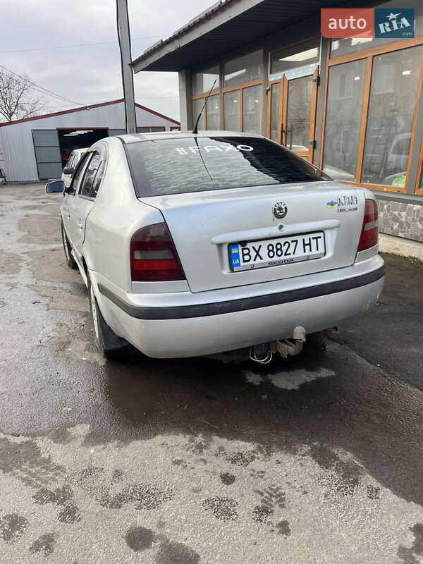 Лифтбек Skoda Octavia 2000 в Ярмолинцах