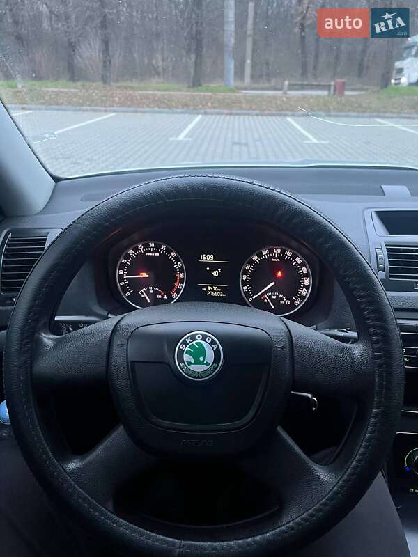 Універсал Skoda Octavia 2011 в Вінниці