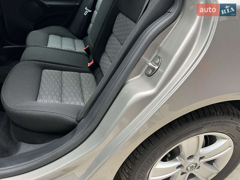 Универсал Skoda Octavia 2010 в Лубнах фото 69 Универсал Skoda Octavia 2010 в Лубнах