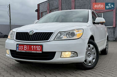 Ліфтбек Skoda Octavia 2009 в Лубнах