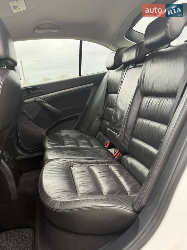 Ліфтбек Skoda Octavia 2009 в Лубнах