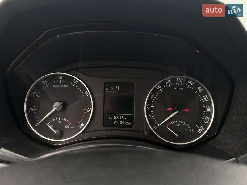 Ліфтбек Skoda Octavia 2009 в Лубнах