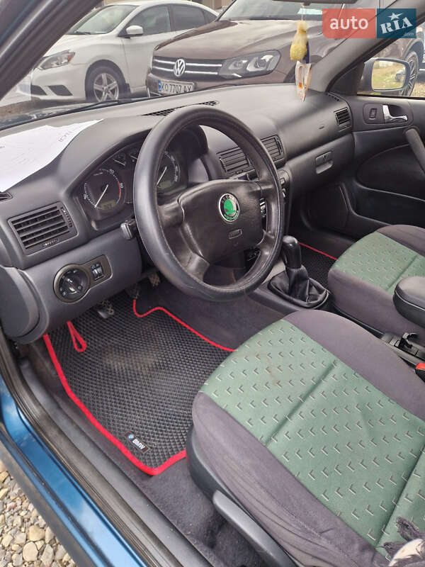 Ліфтбек Skoda Octavia 2002 в Тячеві