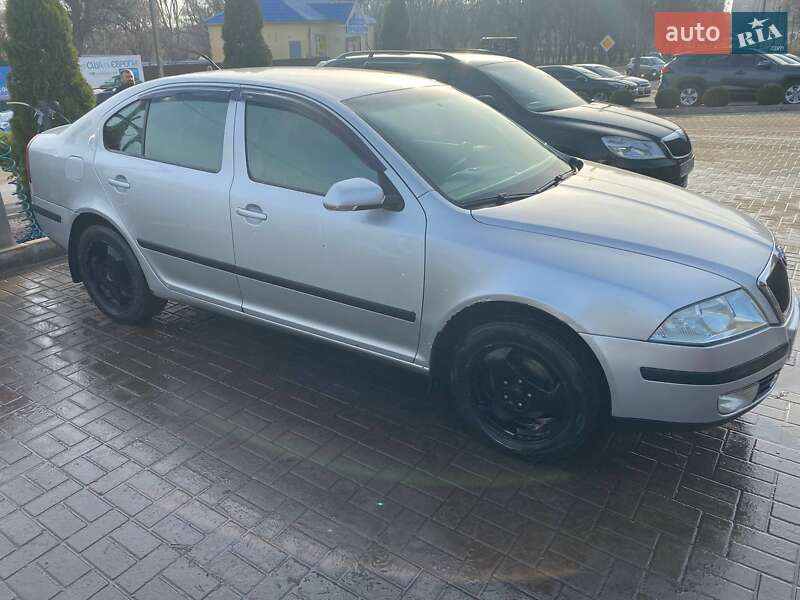 Лифтбек Skoda Octavia 2007 в Днепре