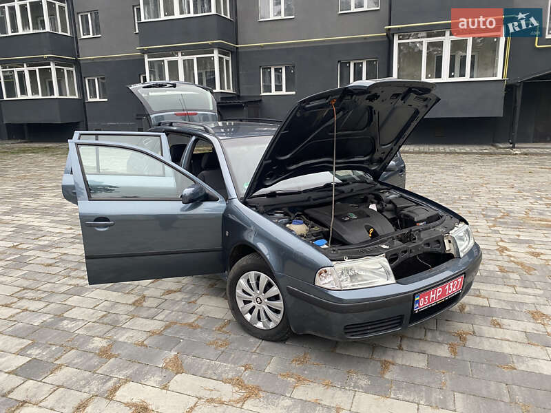 Универсал Skoda Octavia 2004 в Ахтырке
