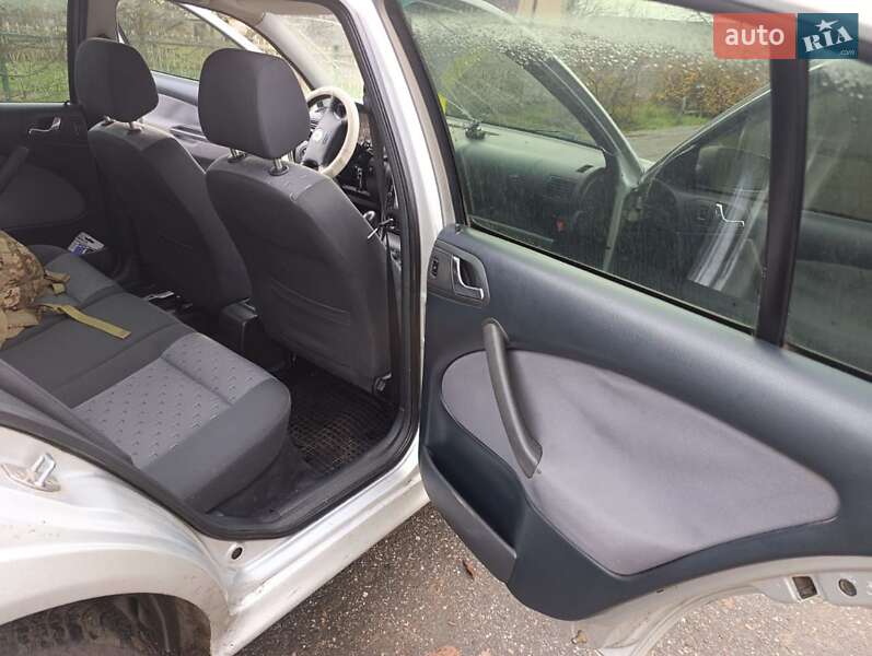 Лифтбек Skoda Octavia 2001 в Николаеве