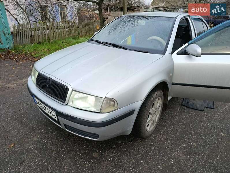 Лифтбек Skoda Octavia 2001 в Николаеве