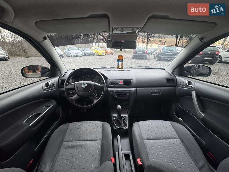 Лифтбек Skoda Octavia 2010 в Хмельницком