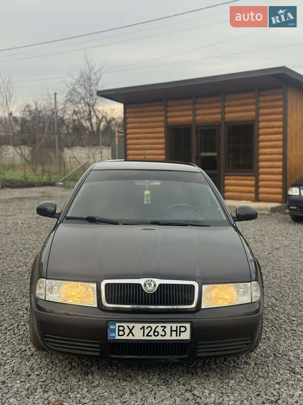 Лифтбек Skoda Octavia 2010 в Хмельницком