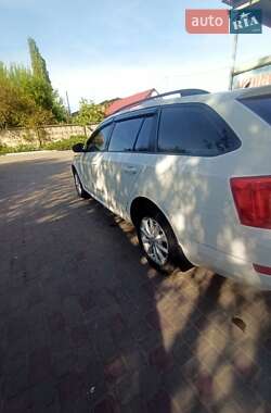 Универсал Skoda Octavia 2014 в Изяславе