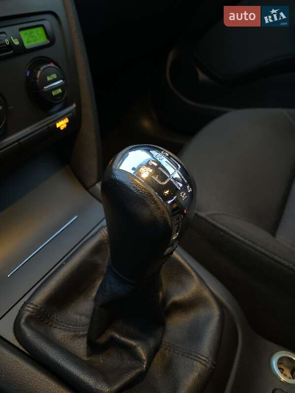 Лифтбек Skoda Octavia 2006 в Николаеве