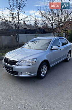 Лифтбек Skoda Octavia 2009 в Кропивницком