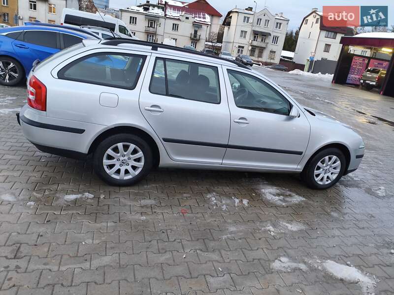 Універсал Skoda Octavia 2006 в Львові