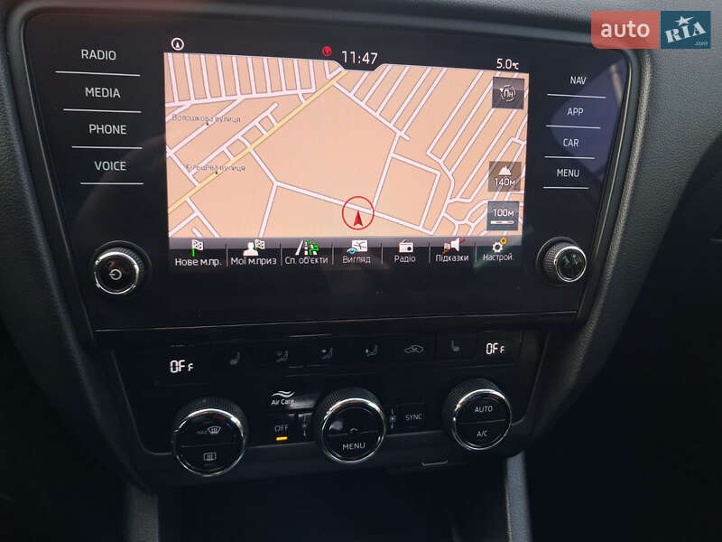 Универсал Skoda Octavia 2020 в Чернигове