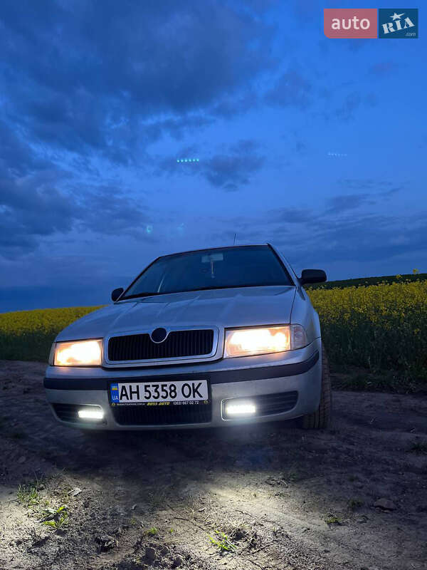 Ліфтбек Skoda Octavia 2001 в Самборі фото Ліфтбек Skoda Octavia 2001 в Самборі