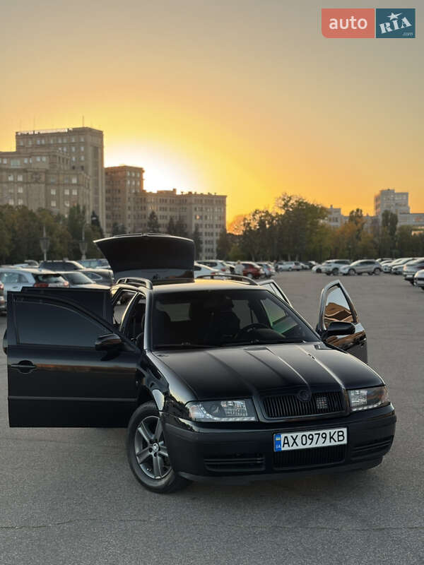 Универсал Skoda Octavia 2004 в Харькове