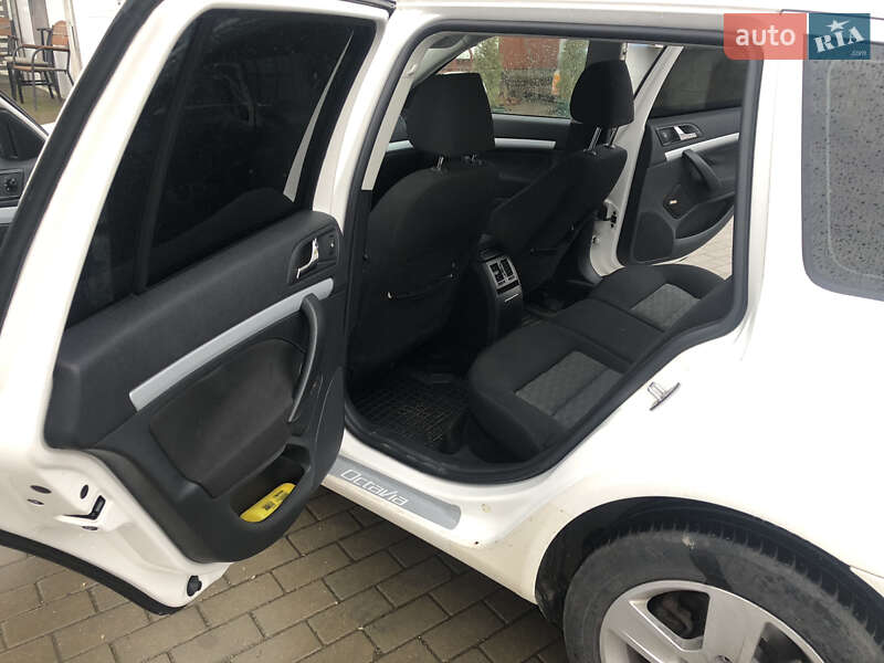 Универсал Skoda Octavia 2009 в Мукачево