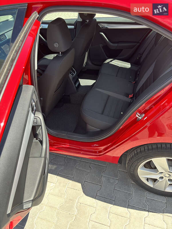 Ліфтбек Skoda Octavia 2018 в Великих Мостах