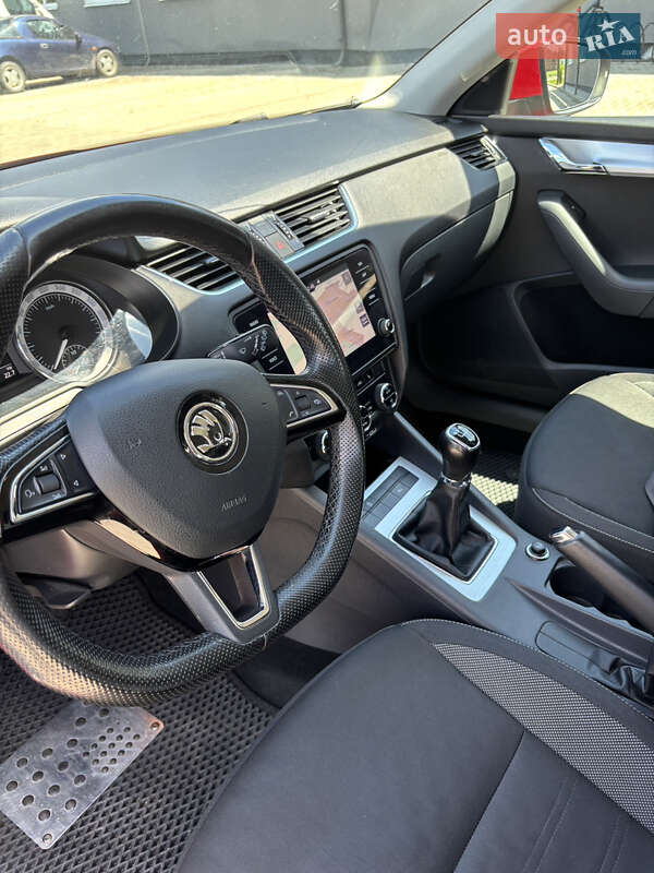 Ліфтбек Skoda Octavia 2018 в Великих Мостах