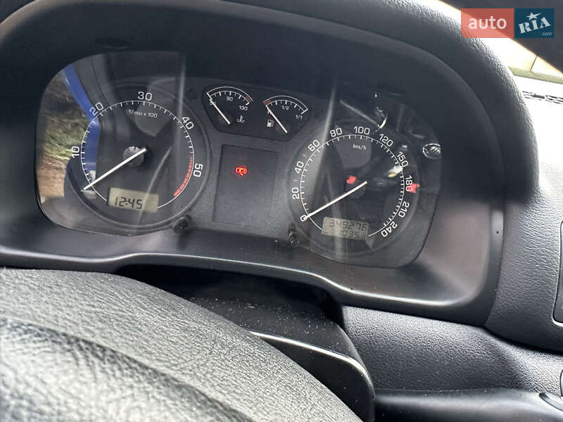 Универсал Skoda Octavia 2006 в Ровно