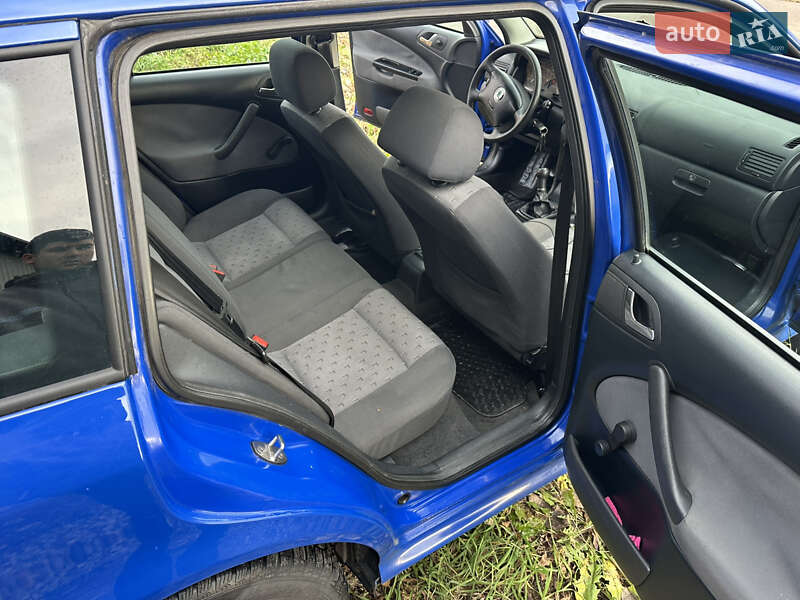 Универсал Skoda Octavia 2006 в Ровно