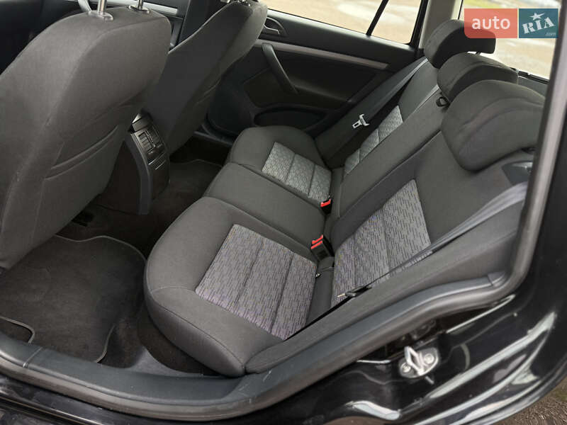 Універсал Skoda Octavia 2013 в Бердичеві