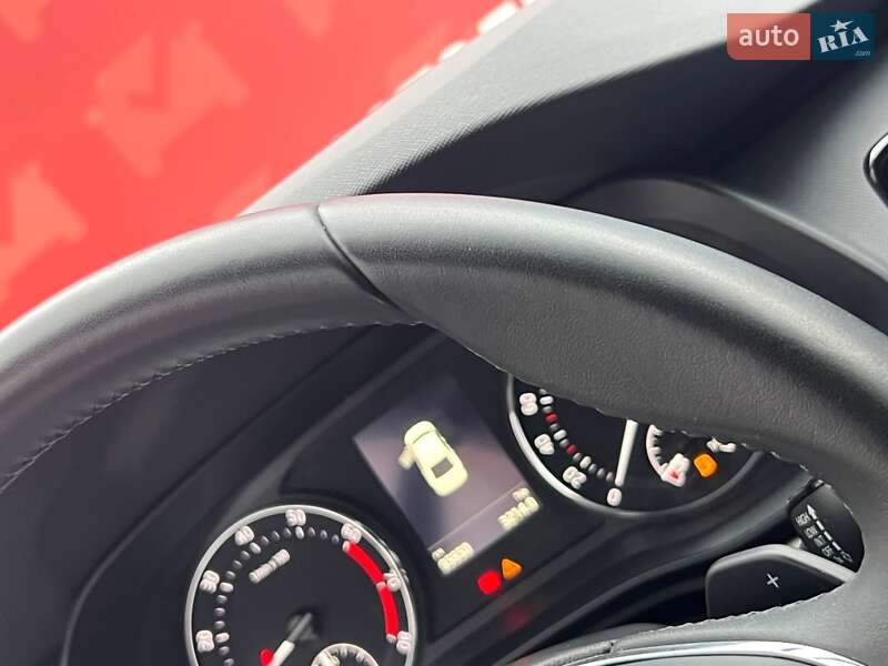 Лифтбек Skoda Octavia 2021 в Киеве