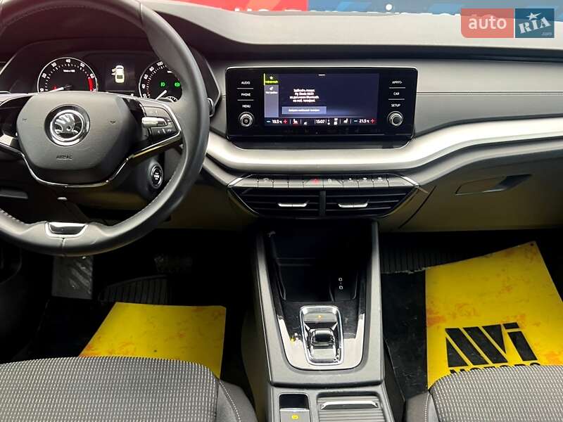 Лифтбек Skoda Octavia 2021 в Киеве