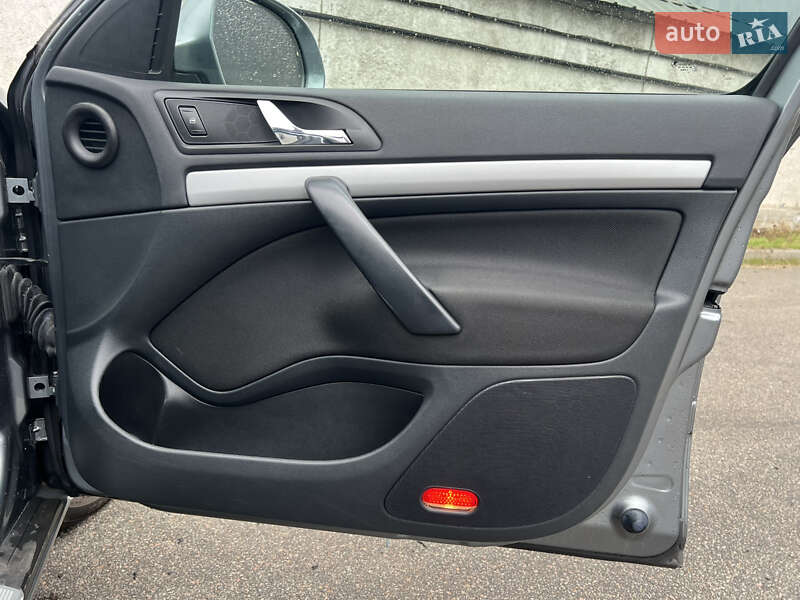 Универсал Skoda Octavia 2013 в Киеве фото 26 Универсал Skoda Octavia 2013 в Киеве