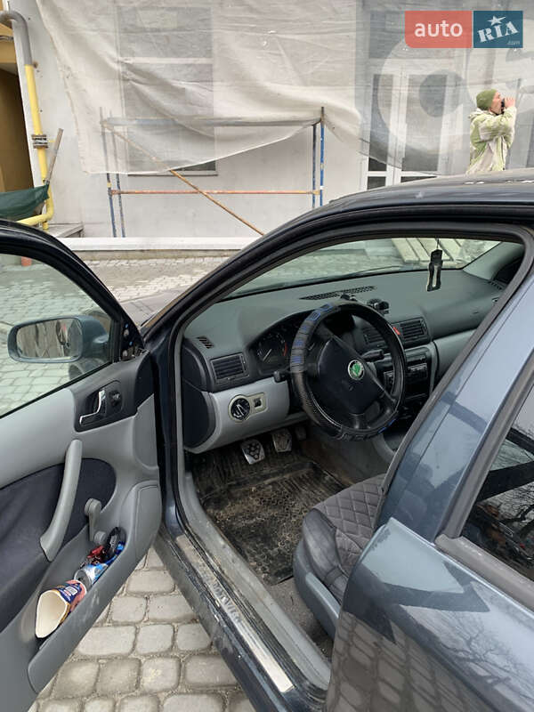 Ліфтбек Skoda Octavia 1999 в Івано-Франківську